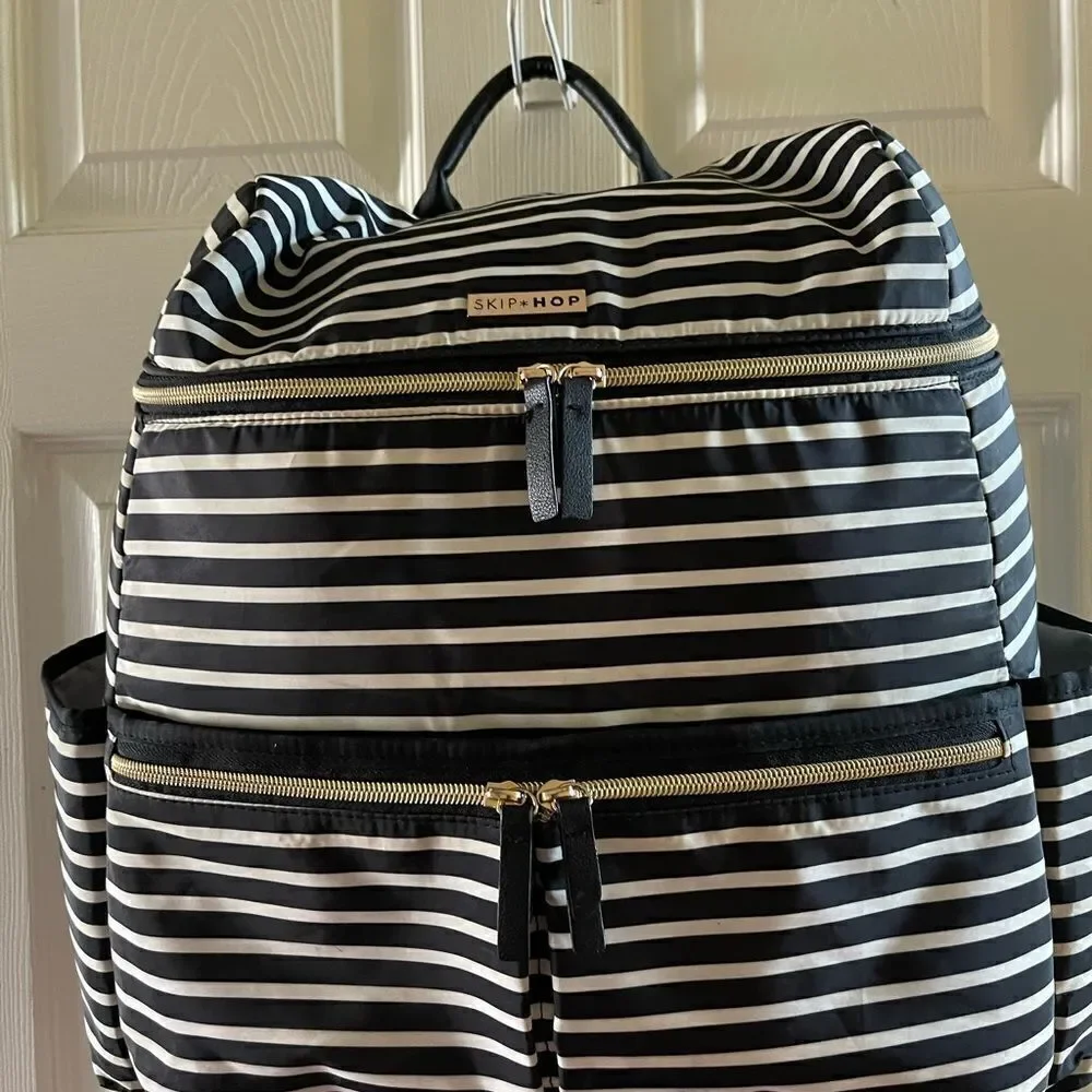 SKIP HOP FLATIRON DIAPER BACKPACK NYLON BLACK-WHITE WITH GOLD TONE HARDWARES